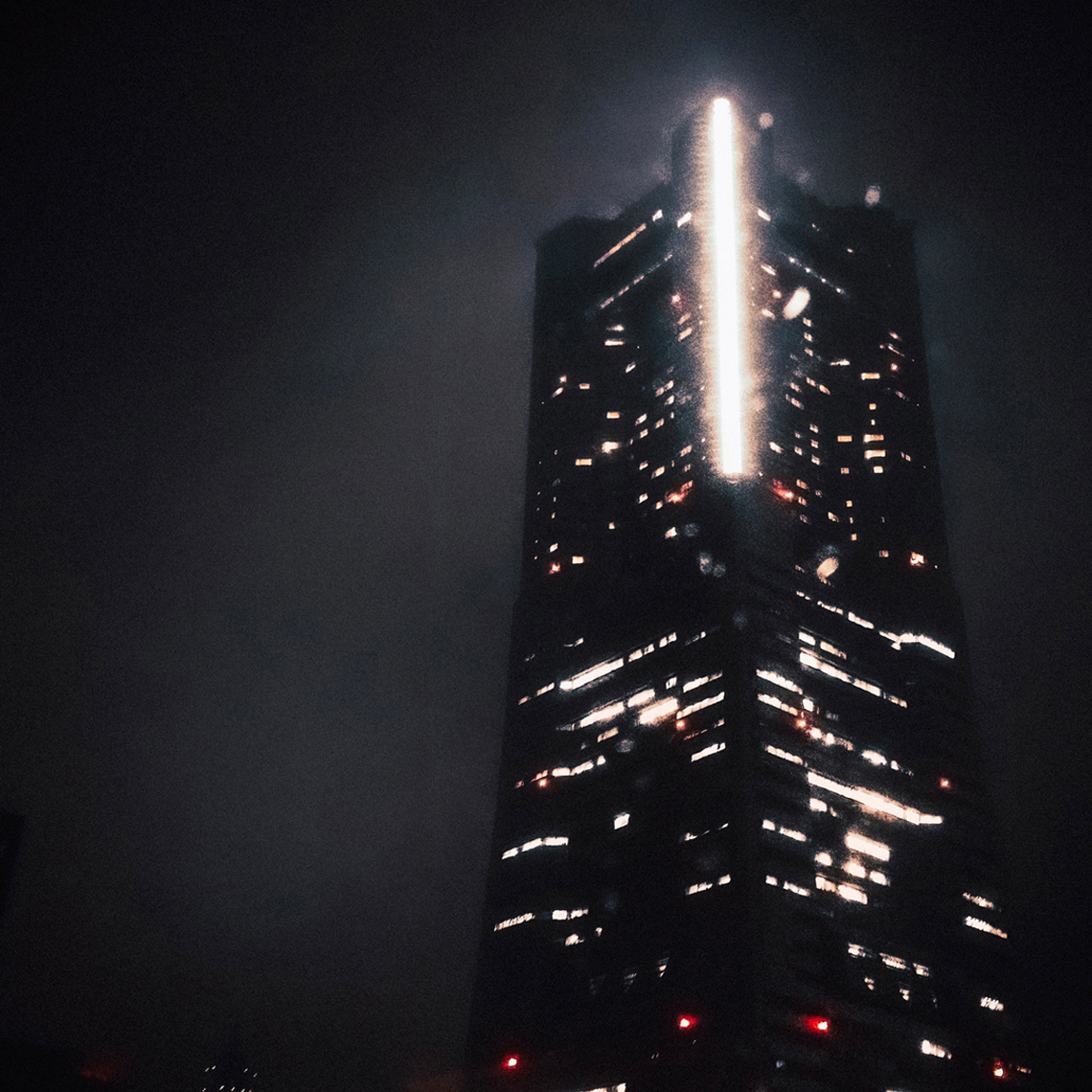 Sean Perry Photographs · Yokohama Landmark Tower · Japan.